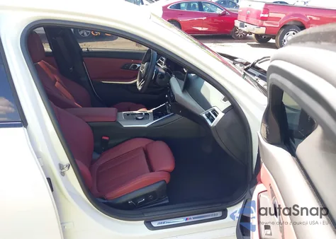 2025 BMW 3 Series 330I xDrive z USA, uszkodzony, nr VIN 3MW89CW0XS8F49860